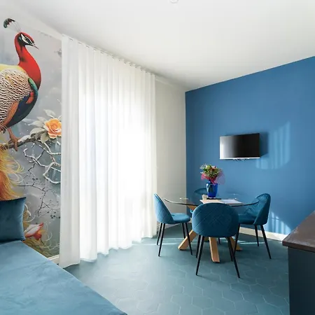 Apartmanhotel History