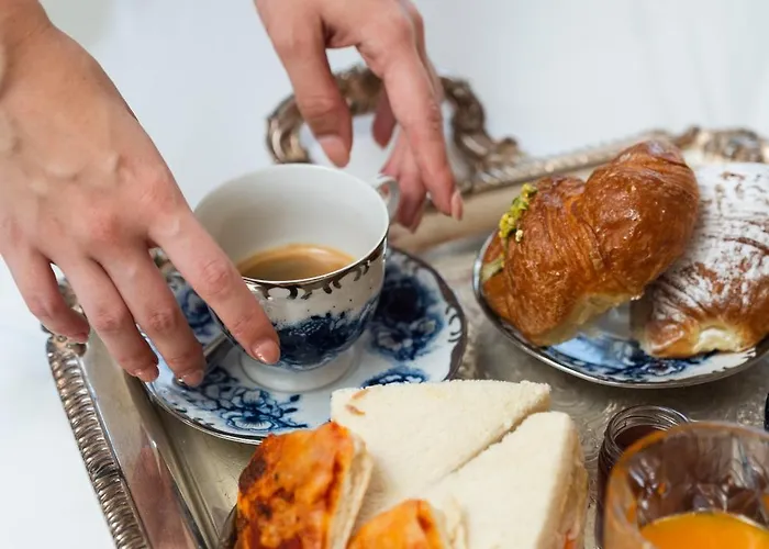 History מלון דירות ריצ'יונה