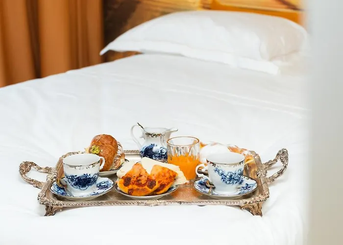 아파트호텔 History 4*