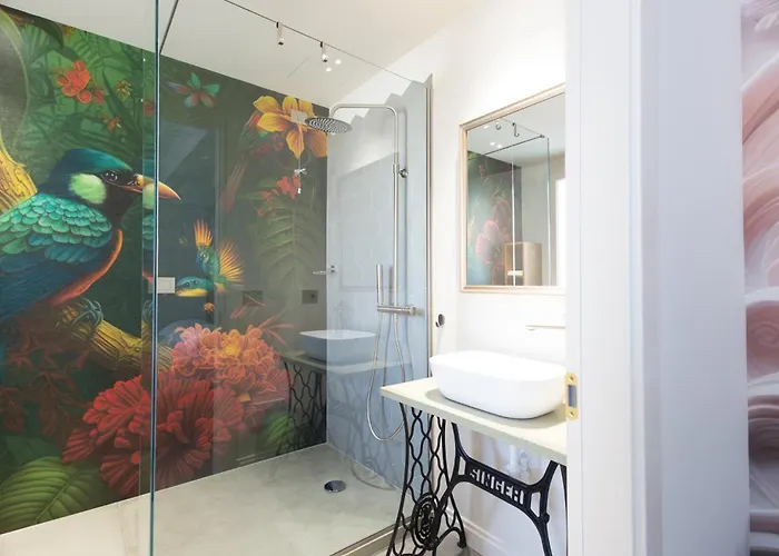 아파트호텔 History 4*