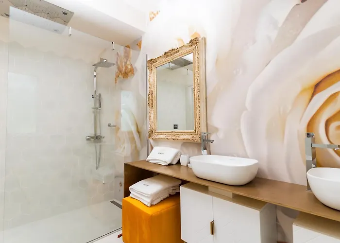 History 아파트호텔